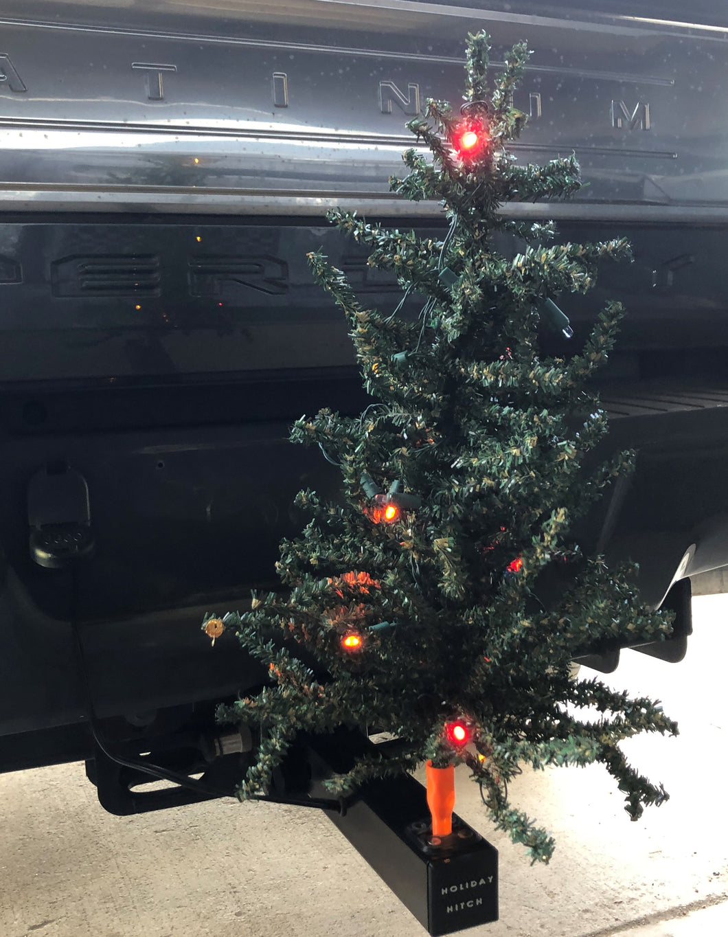 Christmas Tree Attachment Holiday Hitch™